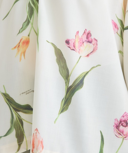 KATHARINE ROSS（キャサリンロス）の「【KATHARINE ROSS】チューリッププリントブラウス（シャツ/ブラウス・レディース・ネイビー/アイボリー・FREE）」の5枚目の写真