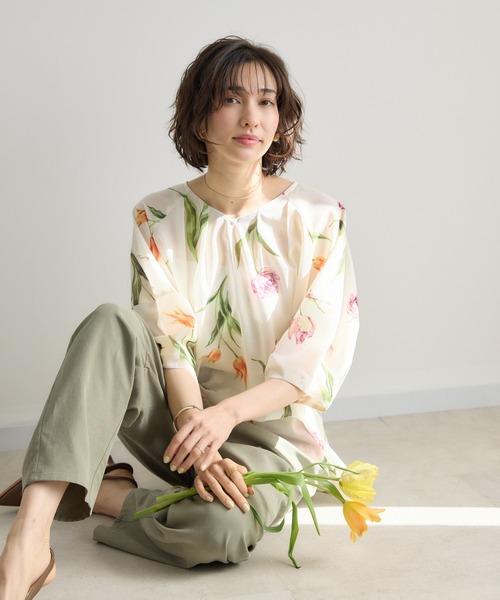 KATHARINE ROSS（キャサリンロス）の「【KATHARINE ROSS】チューリッププリントブラウス（シャツ/ブラウス・レディース・ネイビー/アイボリー・FREE）」の6枚目の写真