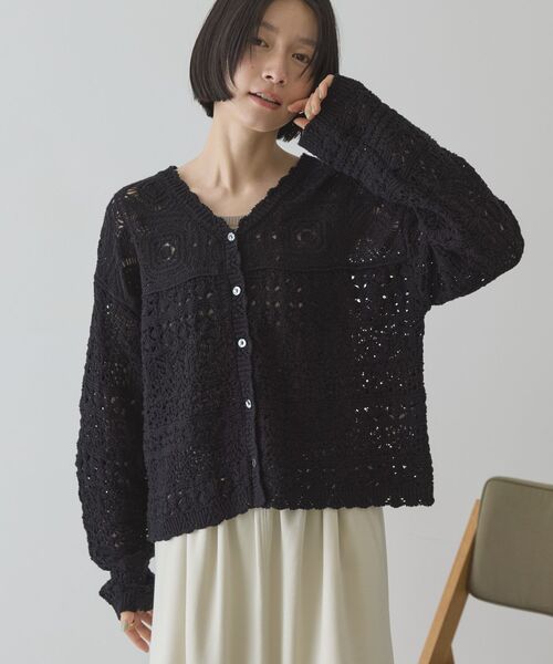 AMERICAN HOLIC（アメリカンホリック）の「【前後2WAY】レース透かし編みニットカーディガン（カーディガン/ボレロ・レディース・アイボリー/ブラック/サックスブルー・L/M）」の16枚目の写真