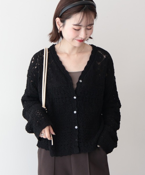 AMERICAN HOLIC（アメリカンホリック）の「【前後2WAY】レース透かし編みニットカーディガン（カーディガン/ボレロ・レディース・アイボリー/ブラック/サックスブルー・L/M）」の2枚目の写真