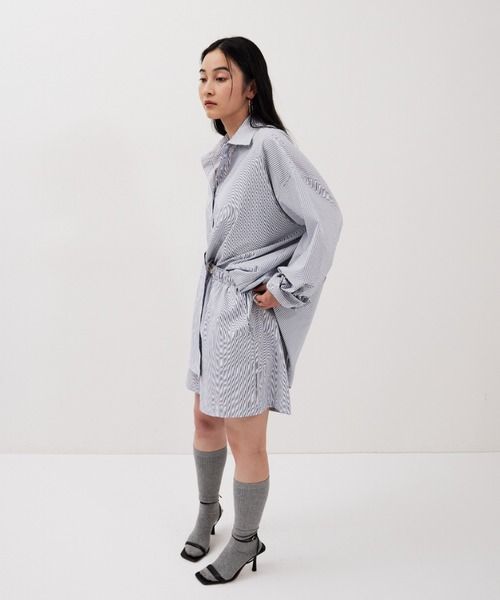 HANNE(アン)の「ストライプシャツセットアップ(シャツ/ブラウス・レディース・ブルー/ネイビー・FREE)」の4枚目の写真