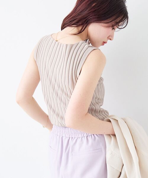 le.coeur blanc(ルクールブラン)の「ボートネックノースリリブニット(ニット/セーター・レディース・ブラウン/オフホワイト/オレンジ/ブラック/グレイッシュベージュ・38)」の22枚目の写真