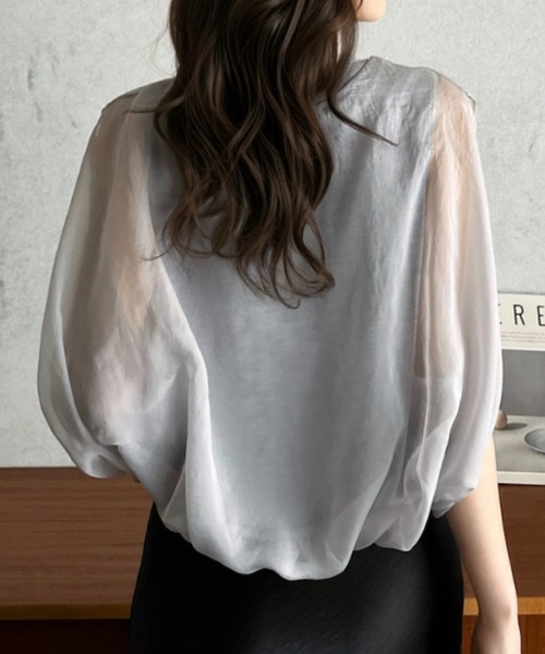 Eclat one(エクラワン)の「【Eclat one】オーガンジー ドッキング バルーンシルエット トップス(Tシャツ/カットソー・レディース・モカ/オフホワイト/グレー/ブラック・M)」の18枚目の写真