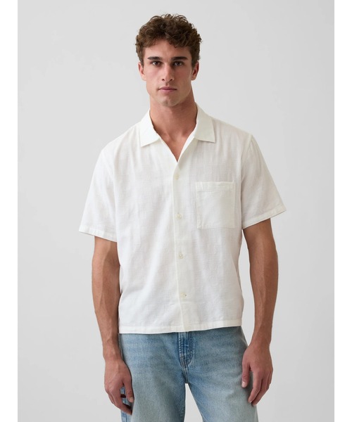 GAP(ギャップ)の「ドビー リラックスフィット ストレートヘムシャツ(シャツ/ブラウス・メンズ・ホワイト/ブラック・XS/S/M/L/XL)」の1枚目の写真