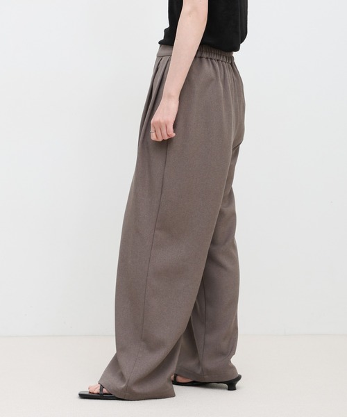 select MOCA(セレクトモカ)の「リネンタッチタックワイドパンツ【セットアップ対応可】(スラックス・レディース・ベージュ/ブラウン/ブラック・LARGE/MEDIUM)」の12枚目の写真