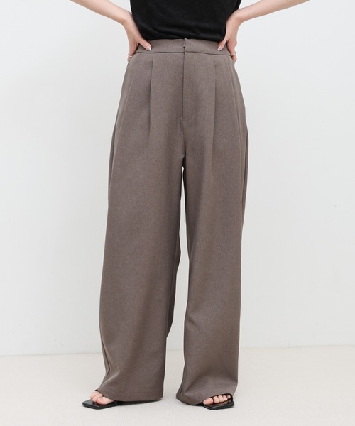 select MOCA(セレクトモカ)の「リネンタッチタックワイドパンツ【セットアップ対応可】(スラックス・レディース・ベージュ/ブラウン/ブラック・LARGE/MEDIUM)」の10枚目の写真