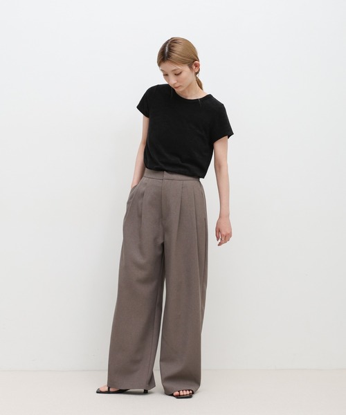 select MOCA(セレクトモカ)の「リネンタッチタックワイドパンツ【セットアップ対応可】(スラックス・レディース・ベージュ/ブラウン/ブラック・LARGE/MEDIUM)」の13枚目の写真