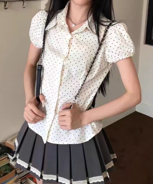LADY LIKE(レディライク)の「【春夏新作】ピンドット柄パフスリーブ半袖シャツ(シャツ/ブラウス・レディース・ホワイト/ブラック/ピンク・M/S/L)」の11枚目の写真
