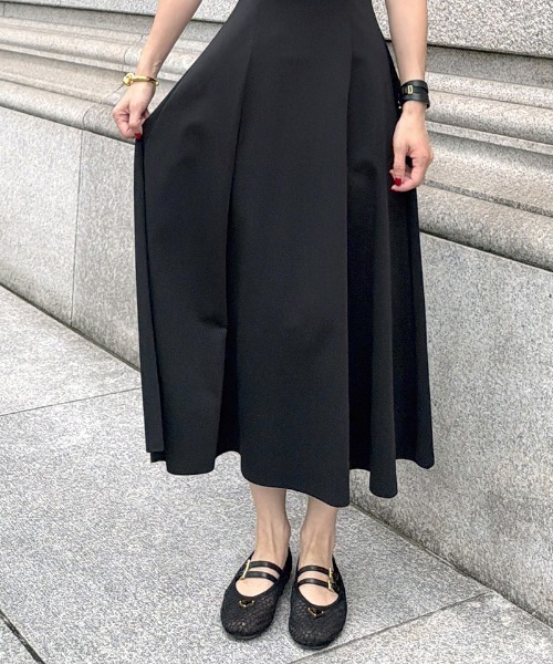 JENNE(ジェンヌ)の「袖グログランカットソーワンピース(ワンピース・レディース・ブラック/ネイビー・MEDIUM/SMALL/LARGE)」の7枚目の写真