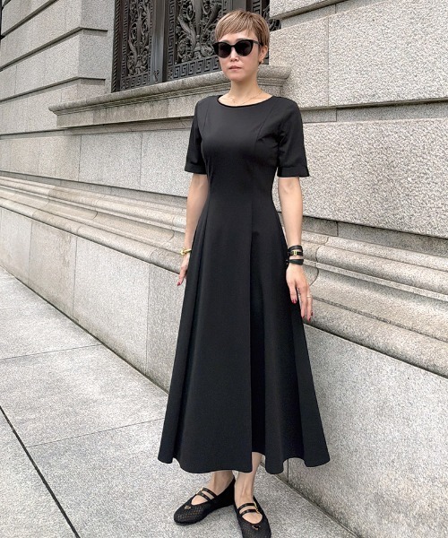 JENNE(ジェンヌ)の「袖グログランカットソーワンピース(ワンピース・レディース・ブラック/ネイビー・MEDIUM/SMALL/LARGE)」の12枚目の写真