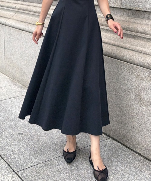 JENNE(ジェンヌ)の「袖グログランカットソーワンピース(ワンピース・レディース・ブラック/ネイビー・MEDIUM/SMALL/LARGE)」の21枚目の写真