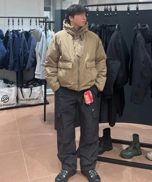 KALAPATTHAR(カラパタール)の「Nylon RIB Ventilation Cargo Pants - BLACK(その他パンツ・メンズ・その他・MEDIUM/LARGE/X-LARGE)」の3枚目の写真
