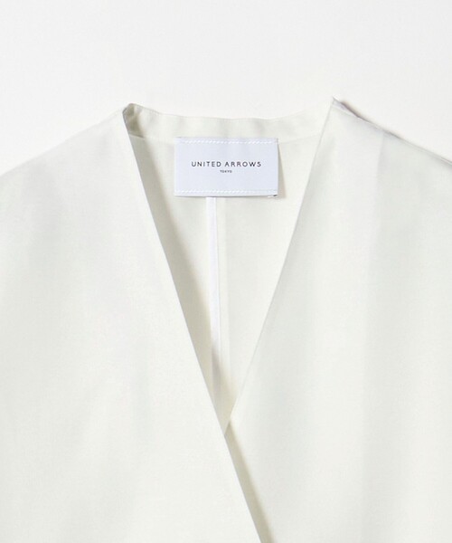 UNITED ARROWS（ユナイテッドアローズ）の「シアー ノーラペル ハーフスリーブ ジャケット ‐ウォッシャブル‐（テーラードジャケット・レディース・ダークブラウン/オフホワイト・38/36）」の20枚目の写真