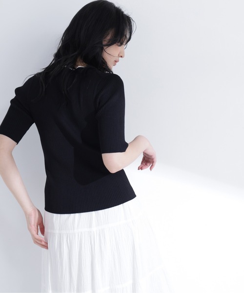 NATURAL BEAUTY BASIC（ナチュラルビューティーベーシック）の「レイヤードＶネックニット（ニット/セーター・レディース・イエロー系その他/グレー系その他/ブラック系その他2・ﾌﾘ-）」の9枚目の写真