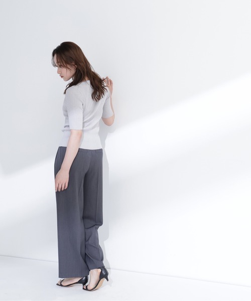 NATURAL BEAUTY BASIC（ナチュラルビューティーベーシック）の「レイヤードＶネックニット（ニット/セーター・レディース・イエロー系その他/グレー系その他/ブラック系その他2・ﾌﾘ-）」の18枚目の写真