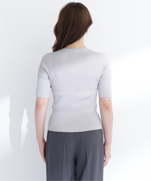 NATURAL BEAUTY BASIC（ナチュラルビューティーベーシック）の「レイヤードＶネックニット（ニット/セーター・レディース・イエロー系その他/グレー系その他/ブラック系その他2・ﾌﾘ-）」の20枚目の写真