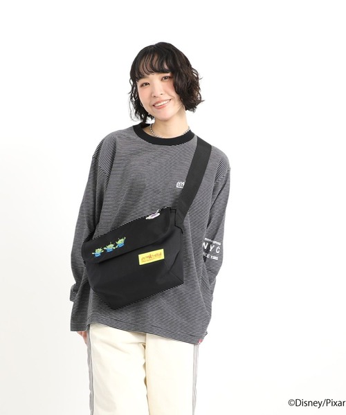 Manhattan Portage（マンハッタンポーテージ）の「Manhattan Portage/マンハッタンポーテージ ショルダーバッグ "トイストーリー" Nylon Messenger Bag(SM)FZP MGNT/ALIENS MP1605FZPTOYALN（ショルダーバッグ・メンズ・ブラック・FREE）」の16枚目の写真