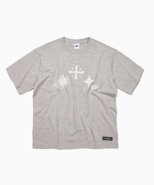 FREEMARIO（フリーマリオ）の「トリニティシンボルTシャツ[グレー]（Tシャツ/カットソー・レディース・グレー・SMALL/MEDIUM）」の2枚目の写真