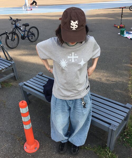 FREEMARIO（フリーマリオ）の「トリニティシンボルTシャツ[グレー]（Tシャツ/カットソー・レディース・グレー・SMALL/MEDIUM）」の7枚目の写真