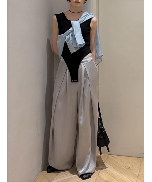 STYLEMIXER（スタイルミキサー）の「サテンラップワイドパンツ（その他パンツ・レディース・グレー/ベージュ/ネイビー・SMALL/MEDIUM）」の4枚目の写真