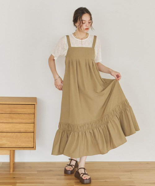OLUN(オルン)の「front tuck belt cami onepiece/フロントタックベルトキャミワンピース(ワンピース・レディース・アイボリー/ブラウン/ベージュ・MEDIUM/SMALL)」の6枚目の写真