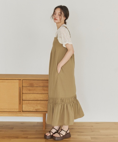 OLUN(オルン)の「front tuck belt cami onepiece/フロントタックベルトキャミワンピース(ワンピース・レディース・アイボリー/ブラウン/ベージュ・MEDIUM/SMALL)」の16枚目の写真