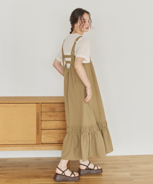 OLUN(オルン)の「front tuck belt cami onepiece/フロントタックベルトキャミワンピース(ワンピース・レディース・アイボリー/ブラウン/ベージュ・MEDIUM/SMALL)」の18枚目の写真