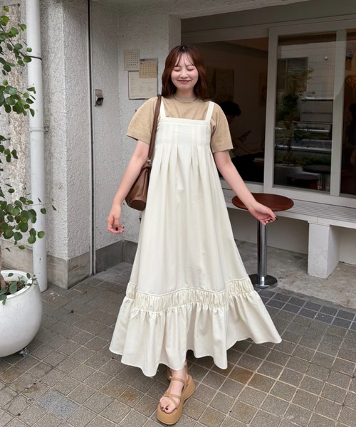 OLUN(オルン)の「front tuck belt cami onepiece/フロントタックベルトキャミワンピース(ワンピース・レディース・アイボリー/ブラウン/ベージュ・MEDIUM/SMALL)」の11枚目の写真