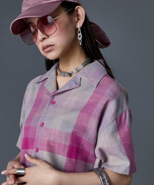 GEVS.(ジェイヴィス)の「綿100%チェックシャツ<大きいサイズ有>GEVS.(シャツ/ブラウス・レディース・グレー系/ピンク系・M/L/LL/3L/4L/5L)」の15枚目の写真