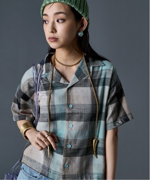 GEVS.(ジェイヴィス)の「綿100%チェックシャツ<大きいサイズ有>GEVS.(シャツ/ブラウス・レディース・グレー系/ピンク系・M/L/LL/3L/4L/5L)」の20枚目の写真