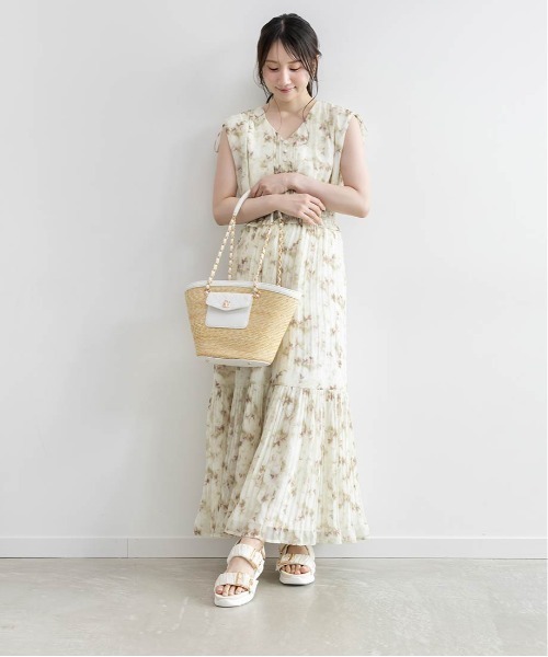 RANDA(ランダ)の「プリーツティアードシフォンワンピース(ワンピース・レディース・ブルー/グリーン/ピンク・1/0)」の15枚目の写真