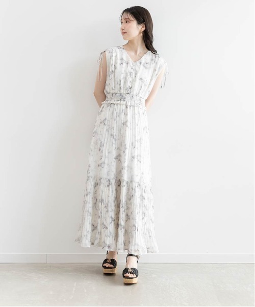 RANDA(ランダ)の「プリーツティアードシフォンワンピース(ワンピース・レディース・ブルー/グリーン/ピンク・1/0)」の21枚目の写真
