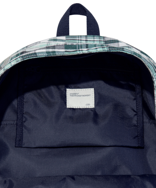 THECOLDESTMOMENT(ザコールデストモーメント)の「TCM starfish patchwork backpack (green)(バックパック/リュック・レディース・その他・OS)」の5枚目の写真