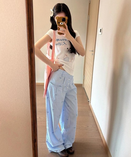 HALEY PESCA(ヘーリーペスカ)の「HALEY PESCA/アメリカンレトロ 白猫プリント半袖Tシャツ(Tシャツ/カットソー・レディース・ホワイト・MEDIUM/SMALL)」の4枚目の写真