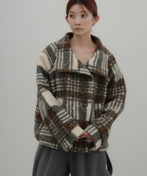select MOCA(セレクトモカ)の「【ZOZO先行予約】プードルラグランスタンドカラーコート(チェスターコート・レディース・チャコールグレー/ブルー系その他/グリーン系その他/アイボリー・FREE)」の3枚目の写真