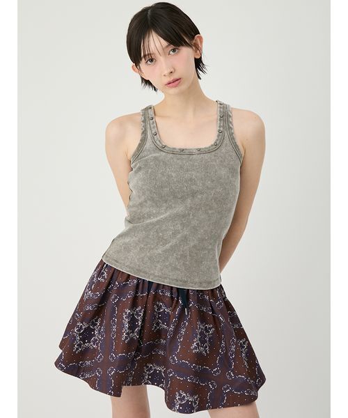 LILY BROWN(リリーブラウン)の「ステラフィットタンクトップ(タンクトップ・レディース・ブラック/ホワイト/グレー・F)」の3枚目の写真