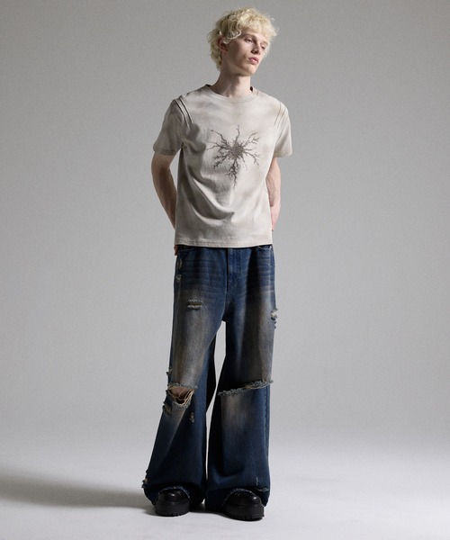 GRANCY(グランシー)の「【GRANCY】Rifted Slash Buggy Denim Pants / リフテッドスラッシュバギーデニムパンツ(デニムパンツ・メンズ・ブルー/ブラック・S/M/L)」の7枚目の写真