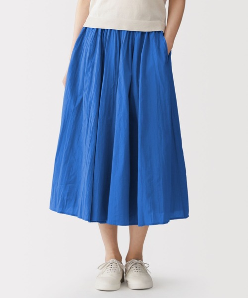 無印良品(ムジルシリョウヒン)の「婦人 不揃い楊柳 イージースカートパンツ(その他パンツ・レディース・ブラック/オフホワイト/ブルー/ダークネイビー・S-M/L-XL)」の3枚目の写真