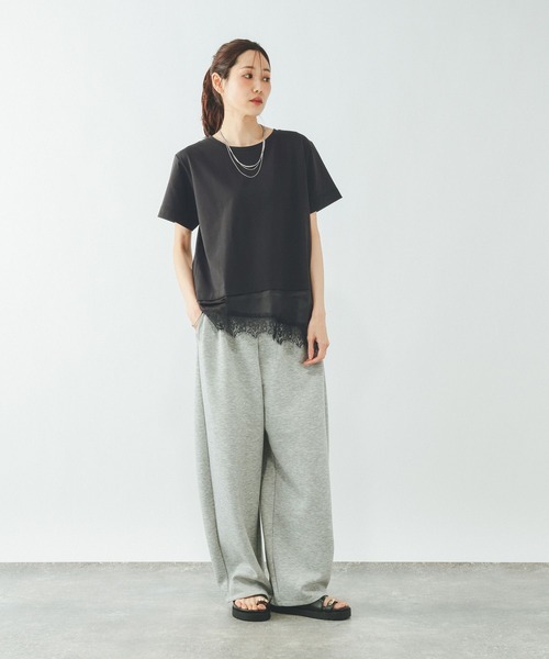 GLOBAL WORK（グローバルワーク）の「フェイクアシメヘムレースTシャツ/759899（Tシャツ/カットソー・レディース・ブラック/ベージュ/アイボリー・LARGE/MEDIUM）」の4枚目の写真