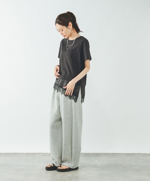 GLOBAL WORK（グローバルワーク）の「フェイクアシメヘムレースTシャツ/759899（Tシャツ/カットソー・レディース・ブラック/ベージュ/アイボリー・LARGE/MEDIUM）」の5枚目の写真