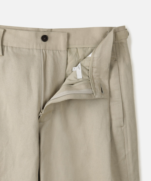 247SERIES(247シリーズ)の「コットンブレンドチノパンツ ベージュ(その他パンツ・メンズ・ベージュ・SMALL/MEDIUM/LARGE/X-LARGE/X-SMALL)」の6枚目の写真