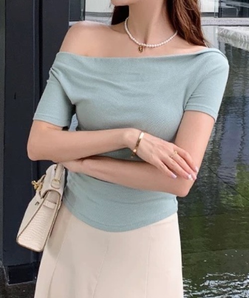 Teem Store(チームストア)の「ドレープネックオフショルカットソー 半袖(Tシャツ/カットソー・レディース・ブラック・S)」の15枚目の写真