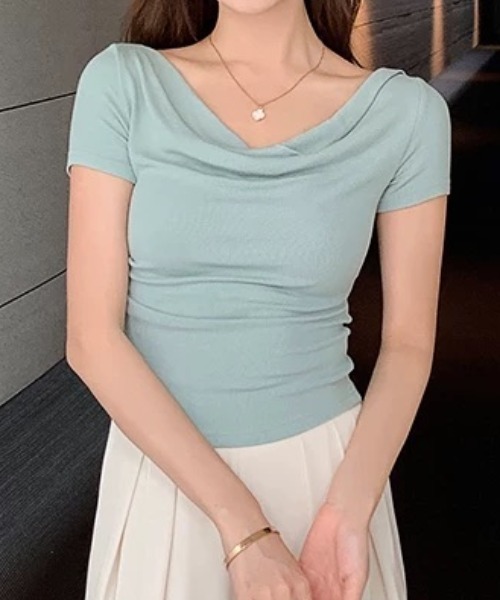 Teem Store(チームストア)の「ドレープネックオフショルカットソー 半袖(Tシャツ/カットソー・レディース・ブラック・S)」の16枚目の写真