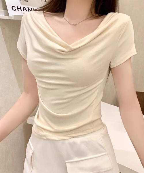 Teem Store(チームストア)の「ドレープネックオフショルカットソー 半袖(Tシャツ/カットソー・レディース・ブラック・S)」の7枚目の写真