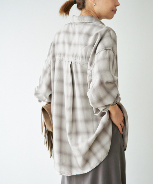 Deuxieme Classe(ドゥーズィエムクラス)の「*Vintage Check シャツ 1(シャツ/ブラウス・レディース・グレー・FREE)」の4枚目の写真