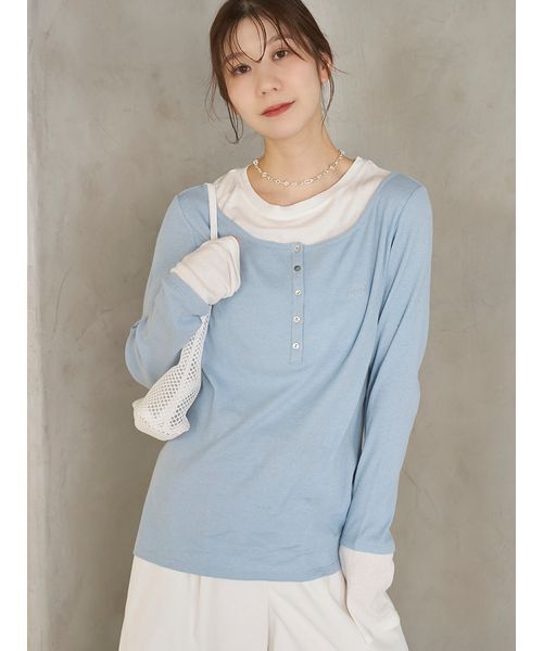 emmi(エミ)の「【emmi×PlaxTM】レイヤードデザインヘンリーネックカットソー(Tシャツ/カットソー・レディース・ネイビー/ライトブルー/ライトグレー・F)」の2枚目の写真
