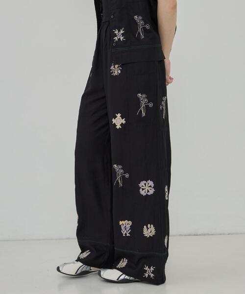 GALLEST（ギャレスト）の「アート刺繍イージーパンツ【セットアップ可能】（その他パンツ・レディース・オフホワイト/ブラック・38）」の17枚目の写真