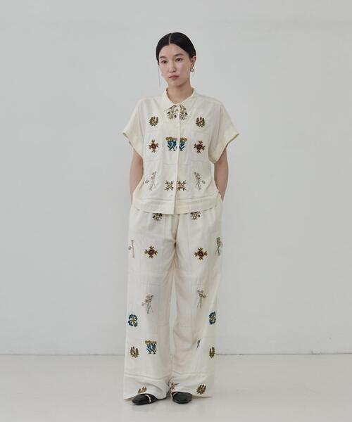 GALLEST（ギャレスト）の「アート刺繍イージーパンツ【セットアップ可能】（その他パンツ・レディース・オフホワイト/ブラック・38）」の9枚目の写真