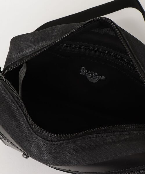 Dr. Martens(ドクターマーチン)の「Dr. Martens/ドクターマーチン ユーティリティ クロスボディ 43142001(ショルダーバッグ・メンズ・ブラック・FREE)」の12枚目の写真