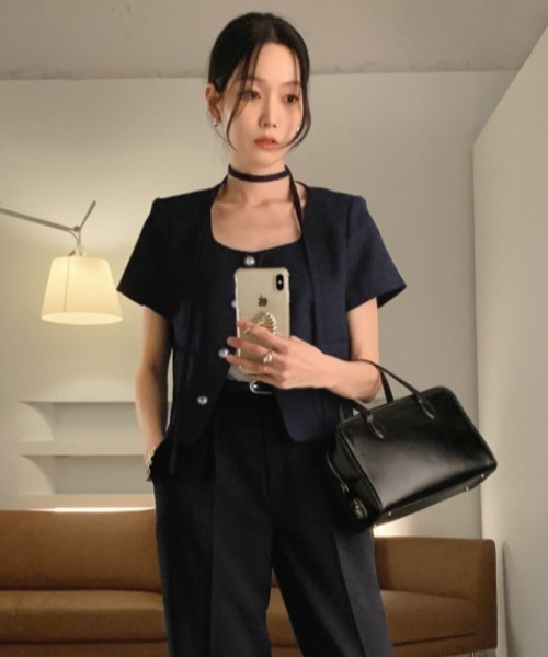 FAVORITO(ファヴォリート)の「ノーカラーツイードジャケット(ノーカラージャケット・レディース・ネイビー/ベージュ/ブルー・M/S)」の16枚目の写真